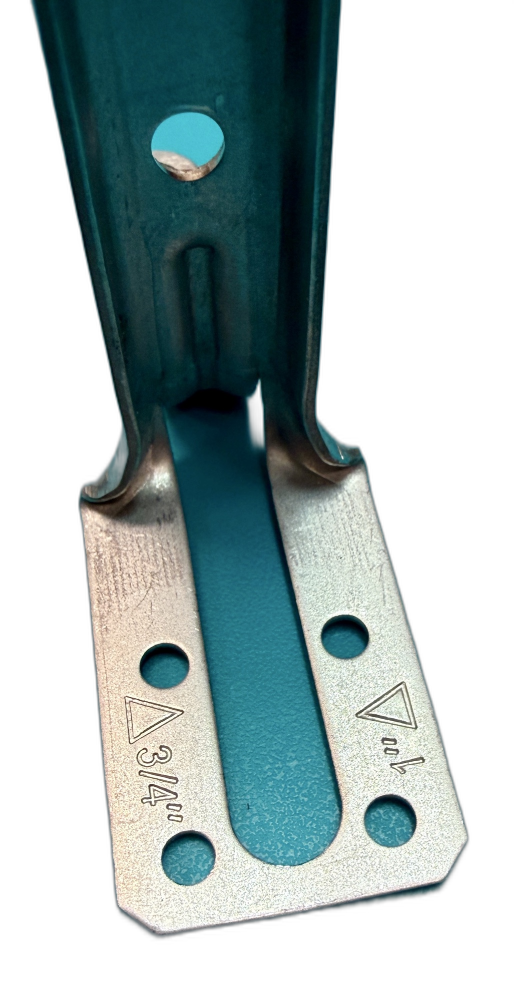 Stand-EASE™ dual-foot base — 3/4-inch and 1-inch trade size markings stamped into galvanized steel feet